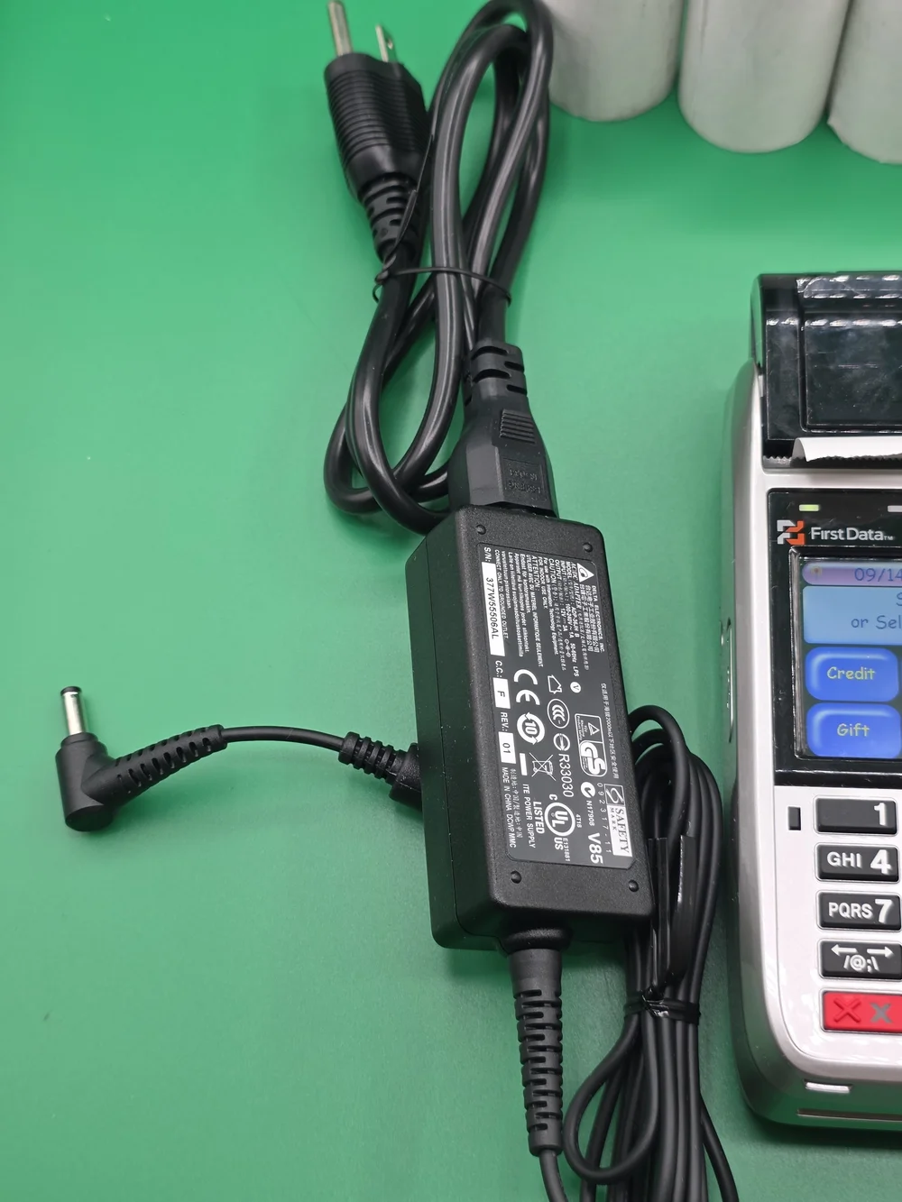 FD-410 Payment Terminal - Black and Silver